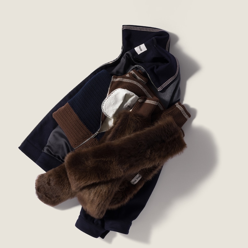 Shearling stole