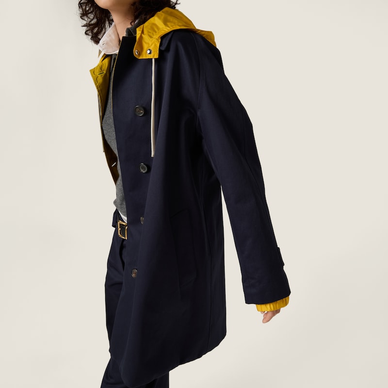 Single-breasted chino and technical pongé coat