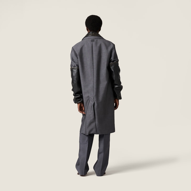 Manteau droit en mohair de chevreau et cuir