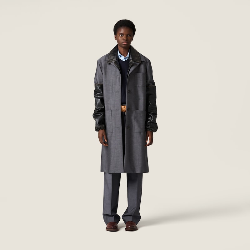 Manteau droit en mohair de chevreau et cuir