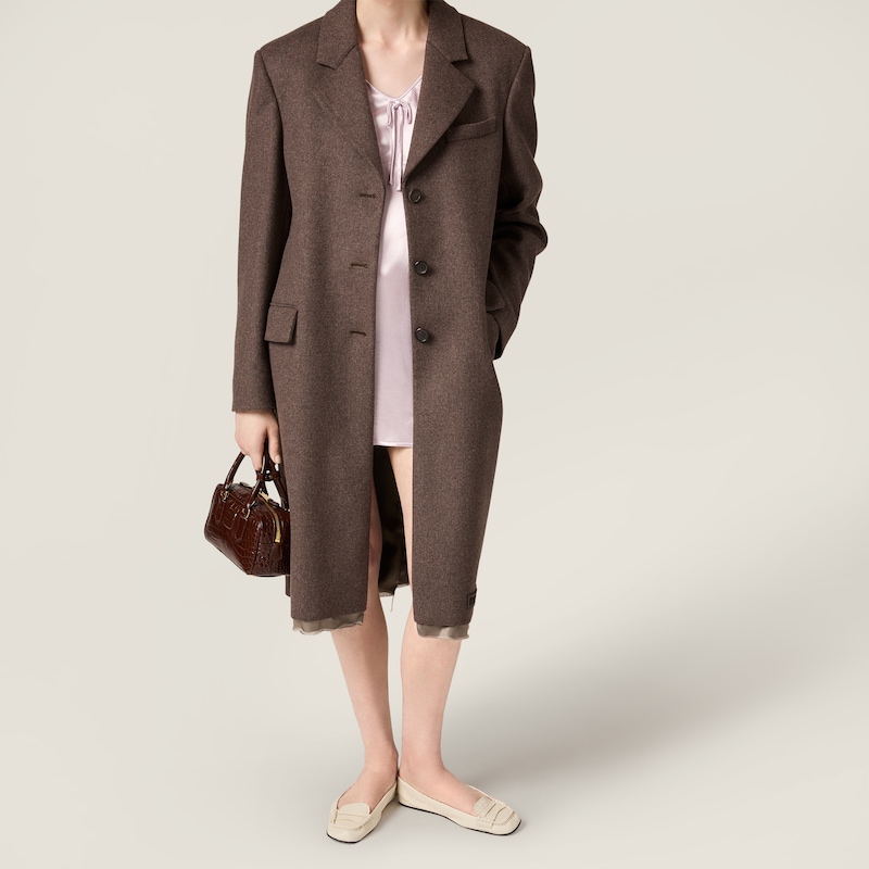 Single-breasted cloth coat