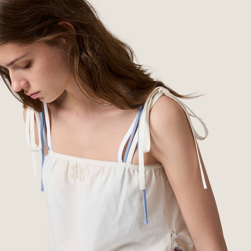 Embroidered slubbed poplin top