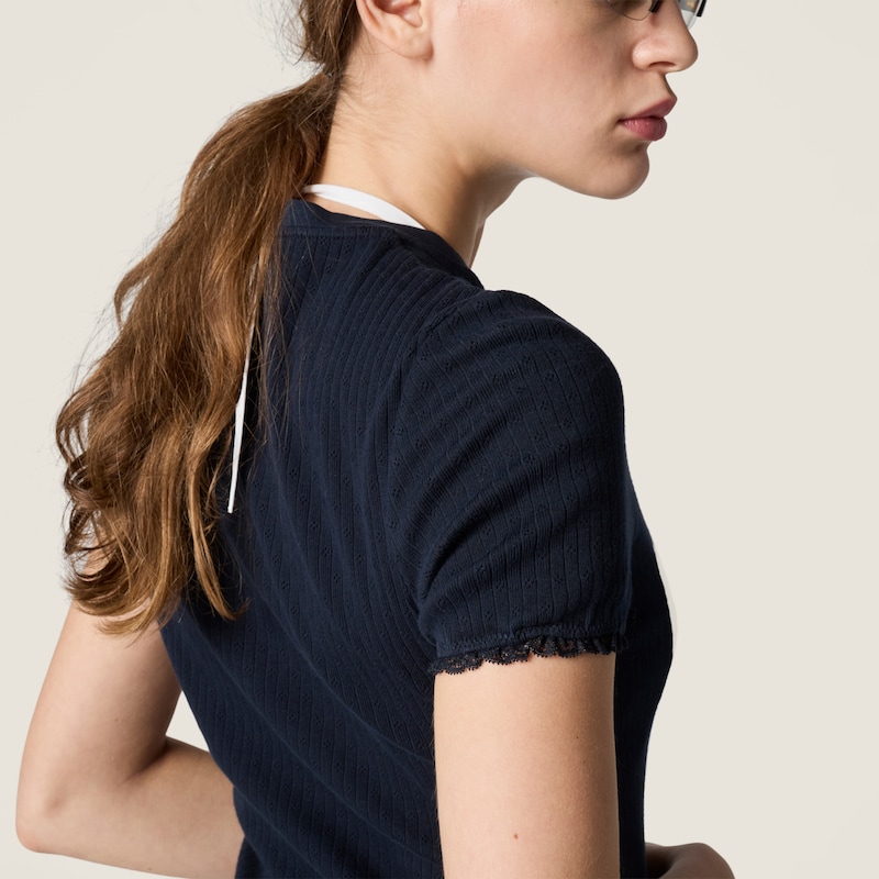 Garment-dyed cotton top