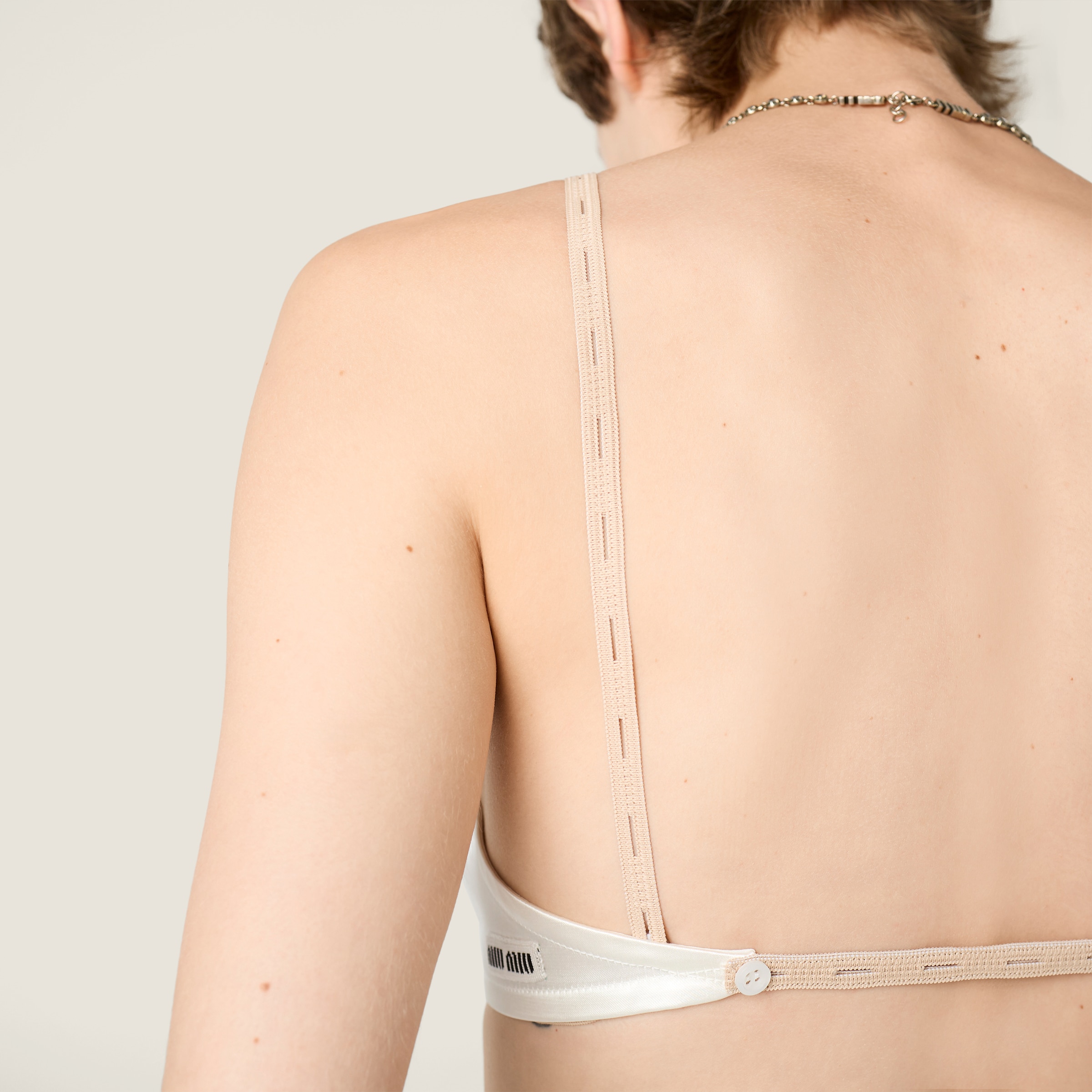 Soutien-gorge De Luxe Eres En Soie Poivre - Taille 95B, Neuf Avec étiquettes, Modèle Moon Swing