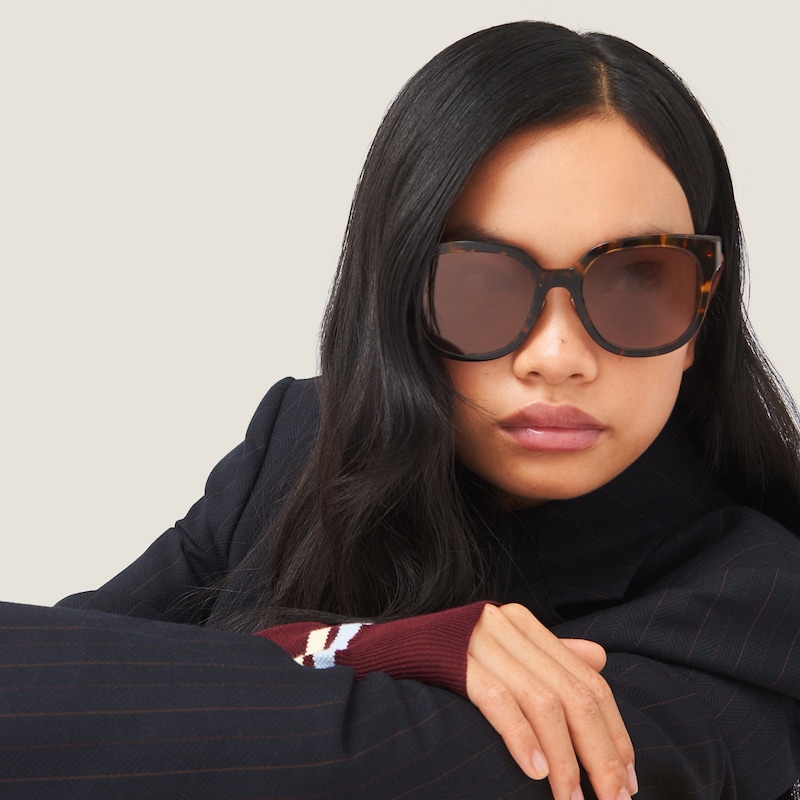 Miu Miu Logo sunglasses