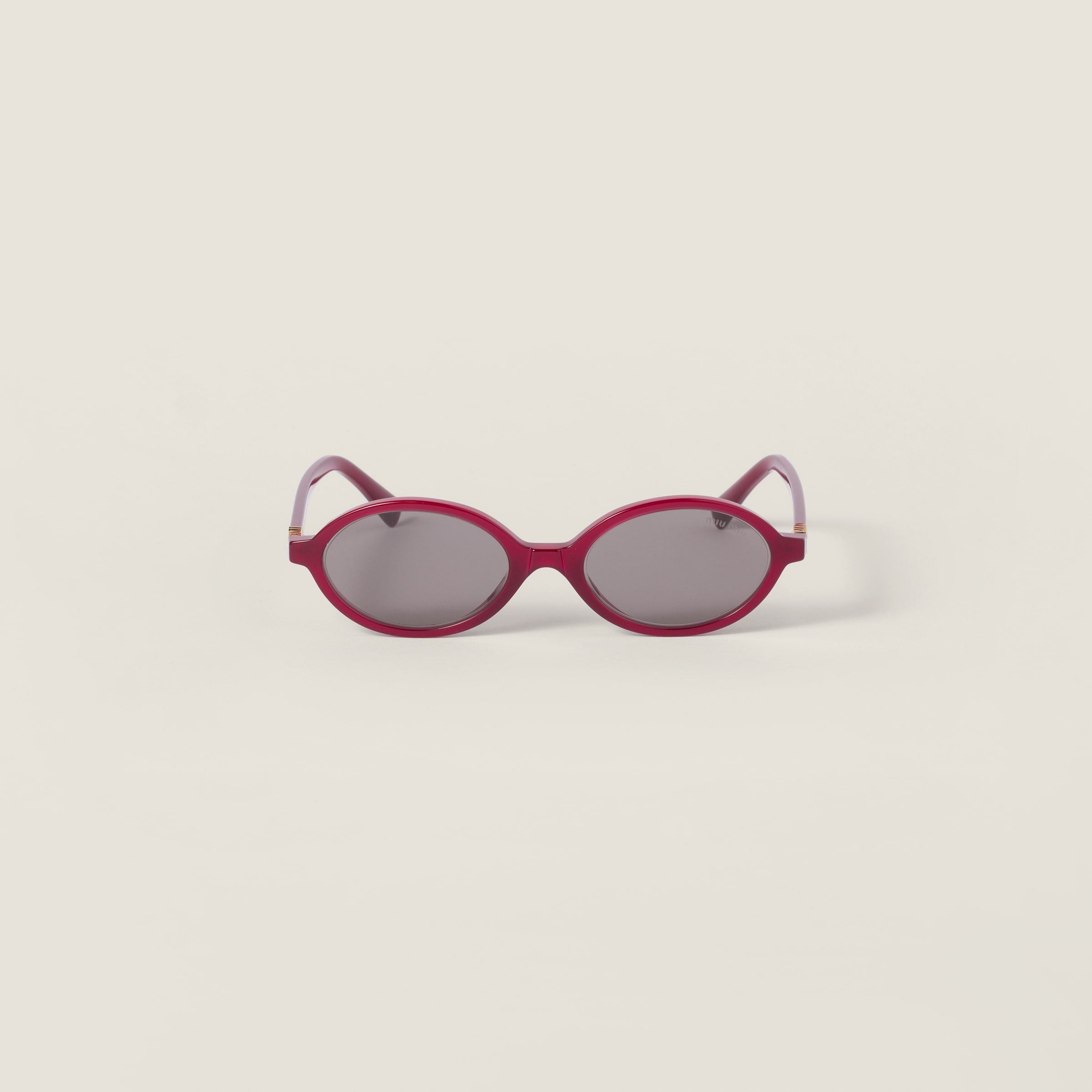 Miu Miu Miu Regard Sunglasses In Red
