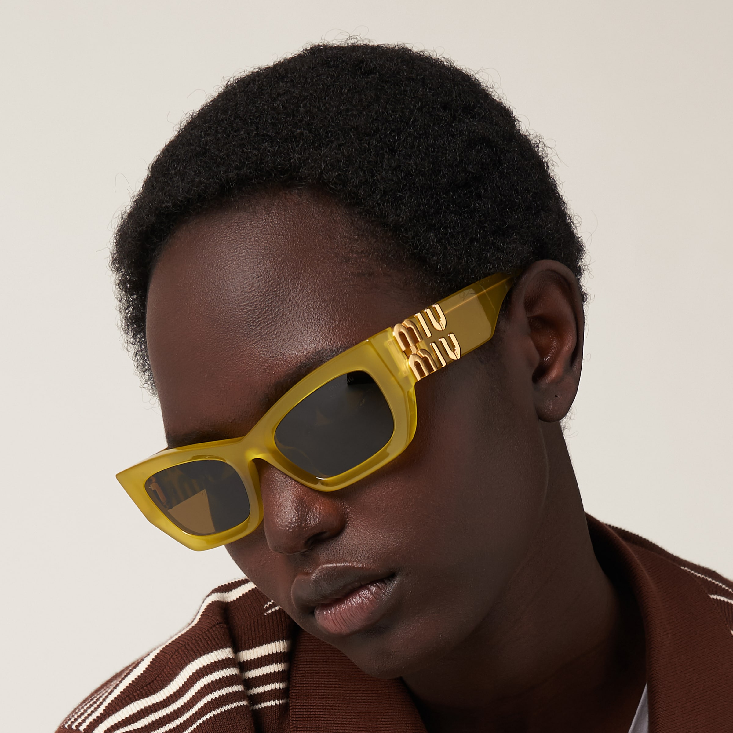 Miu miu deals sunglasses