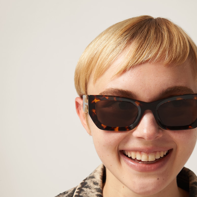مجموعة نظارات شمسية ميو ميو Miu Miu Eyewear