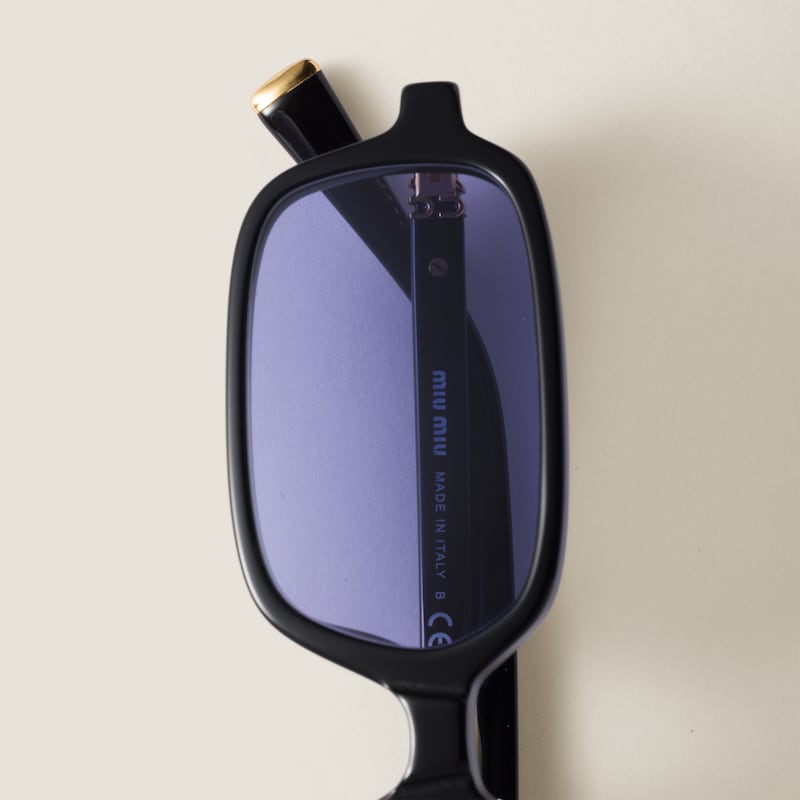 Miu Regard sunglasses