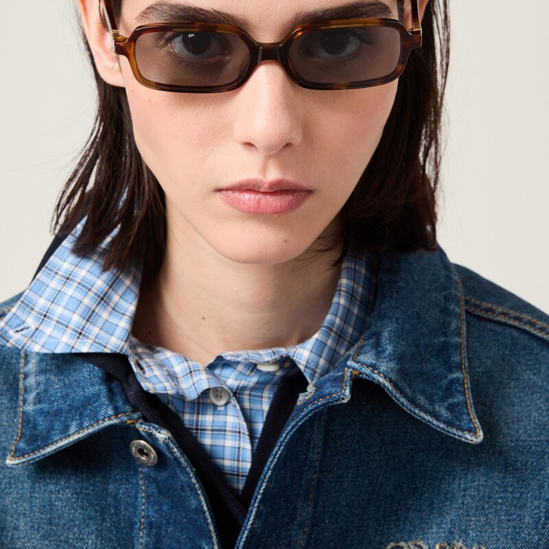 Miu Regard sunglasses