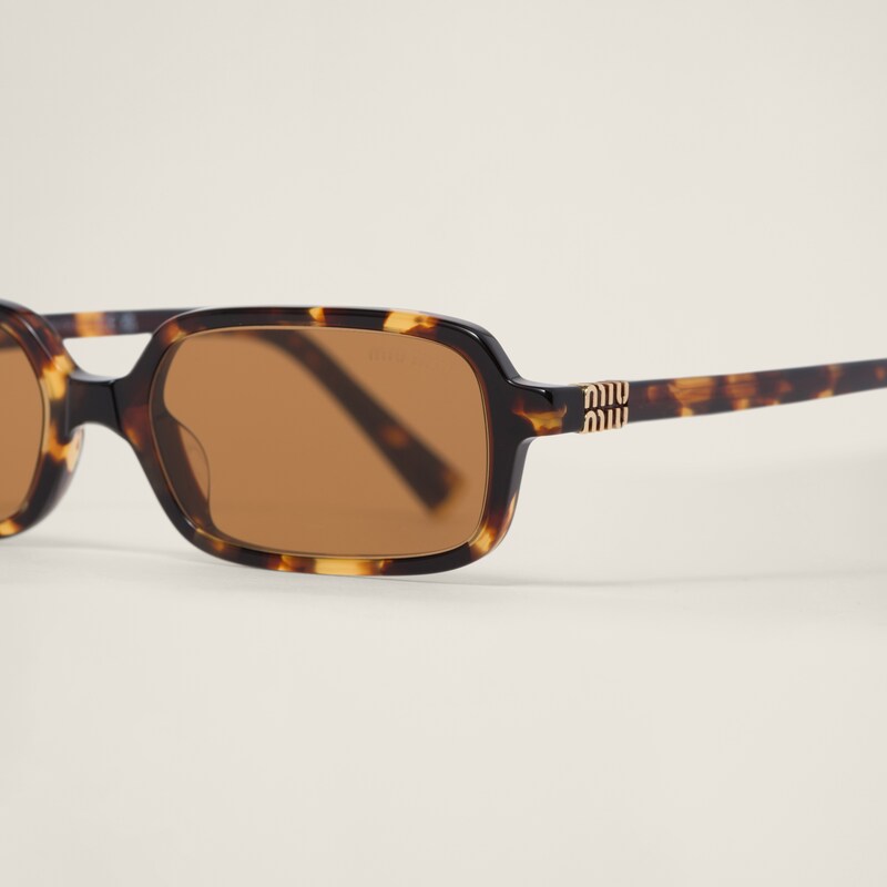Miu Regard sunglasses