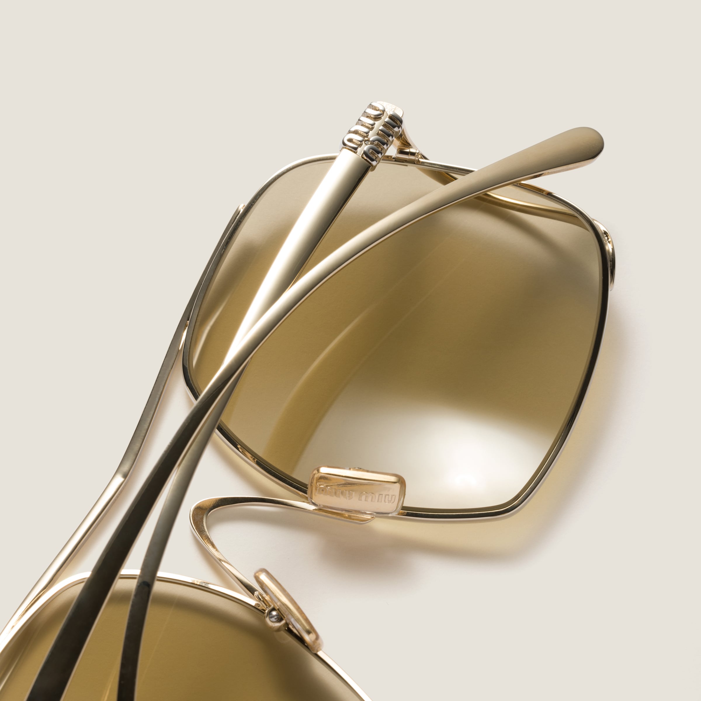 Miu Miu Miu Ombre Sunglasses In Camomile Lenses