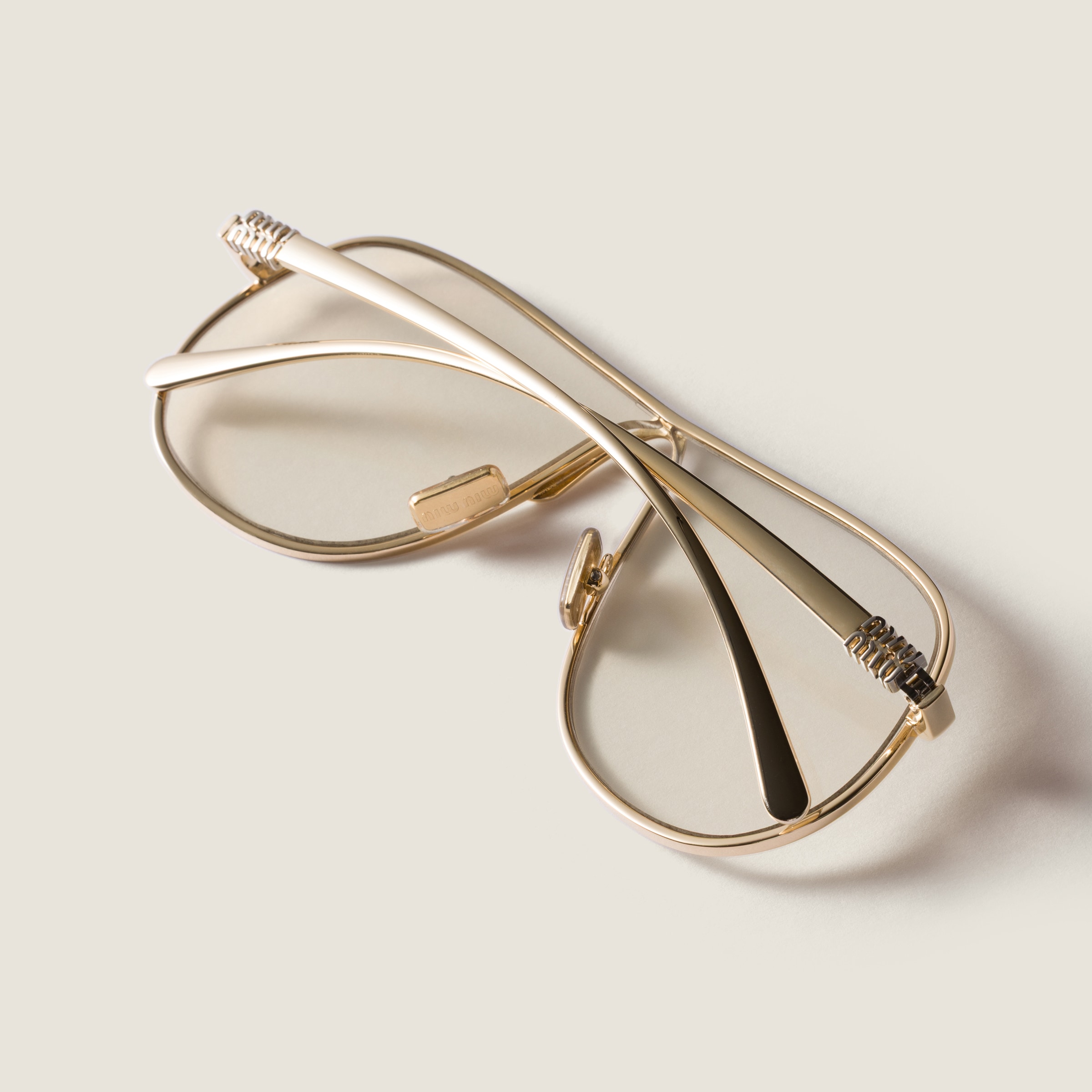 Miu Miu Miu Ombre Sunglasses