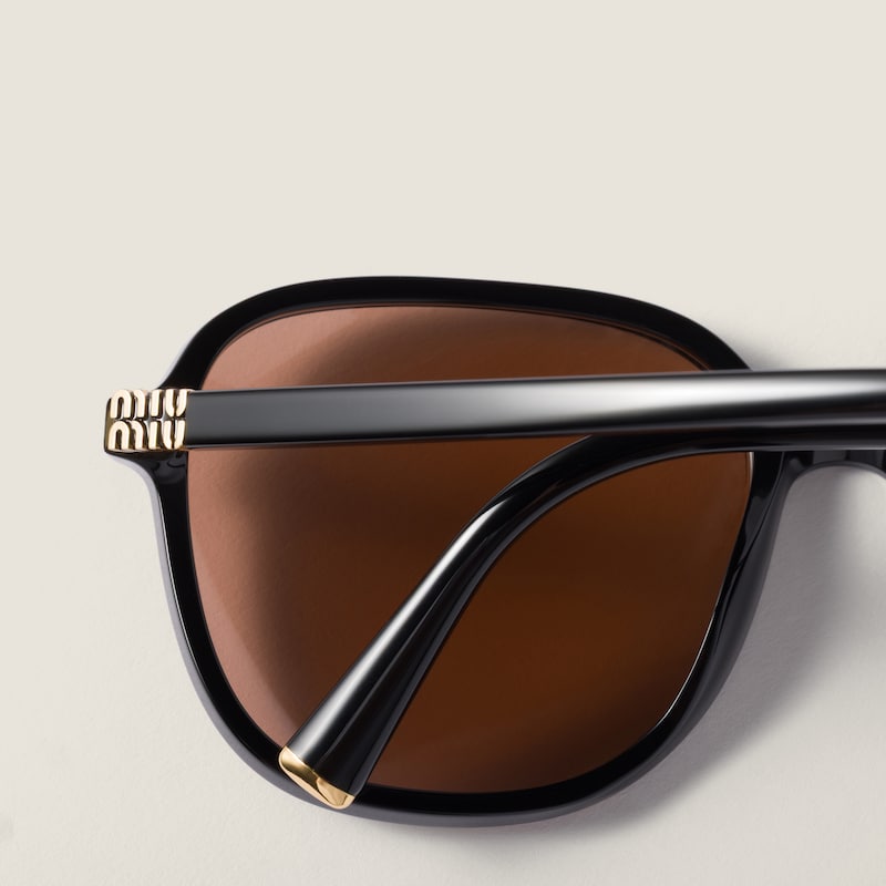 Miu Regard sunglasses