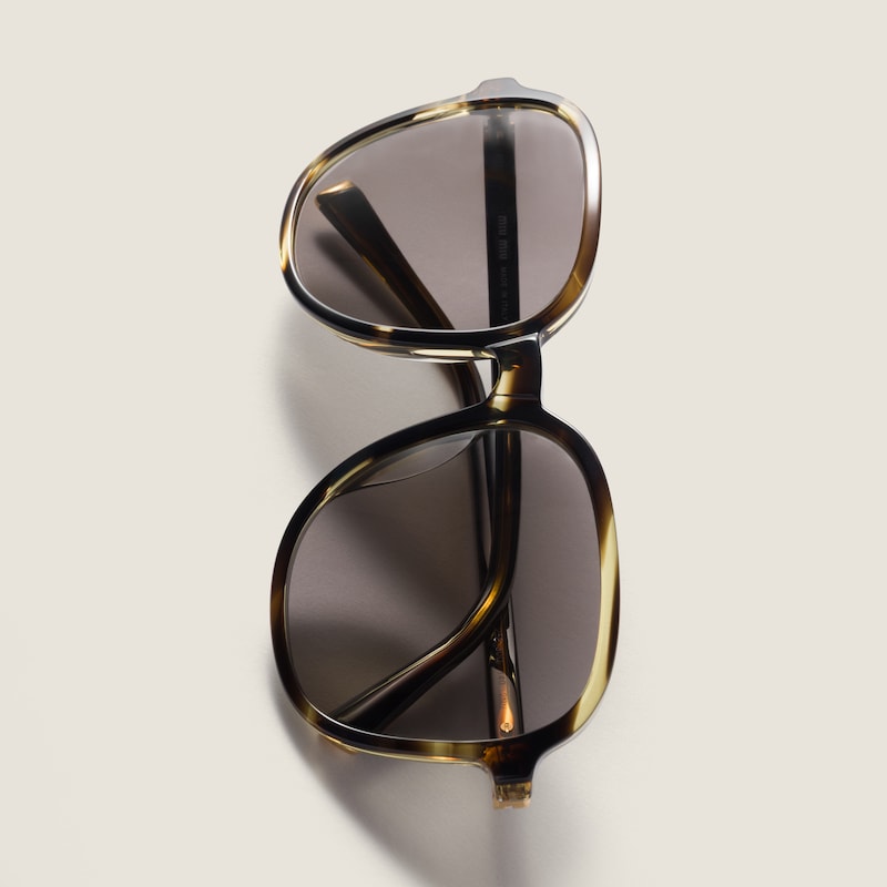Miu Regard sunglasses