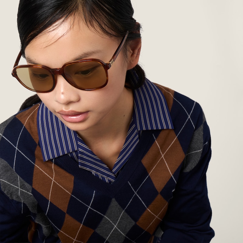 Miu Regard sunglasses
