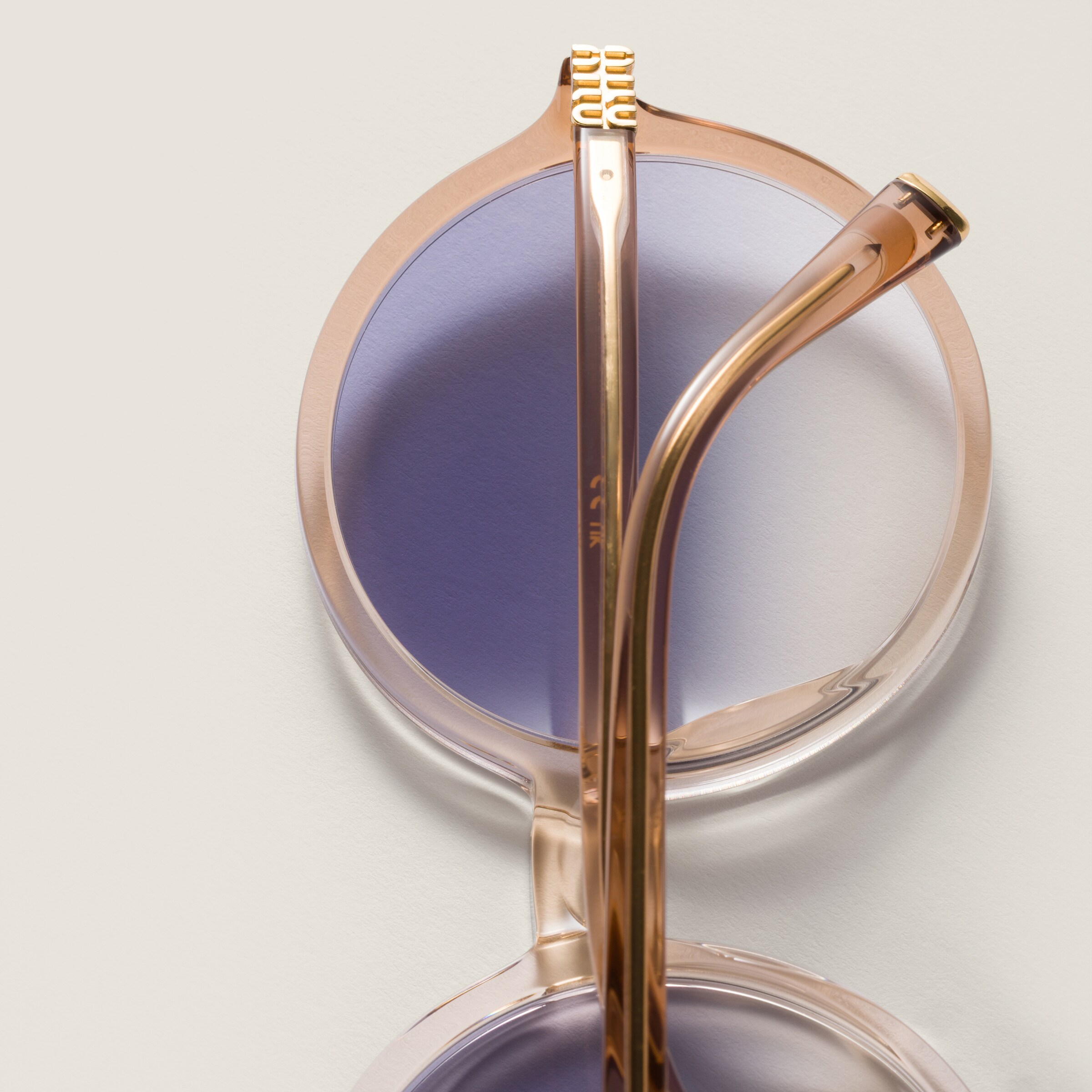 Miu Miu Miu Regard Sunglasses In Blue