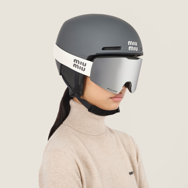 Miu Miu by Oakley 滑雪护目镜