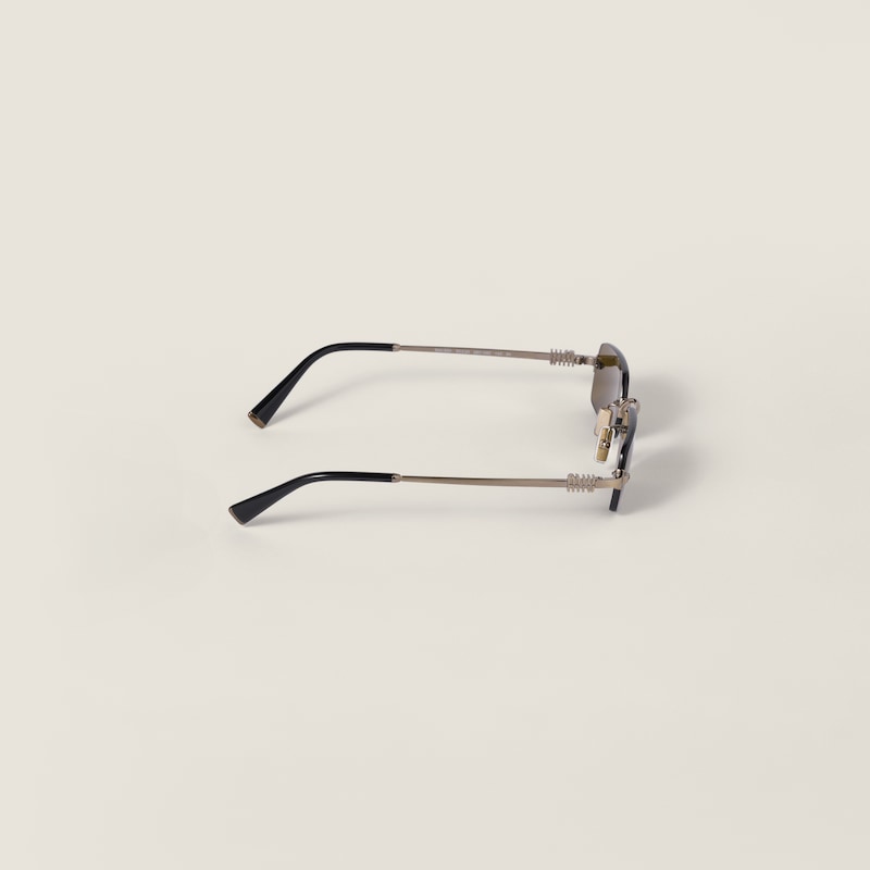 Óculos de sol coleção Miu Miu Eyewear