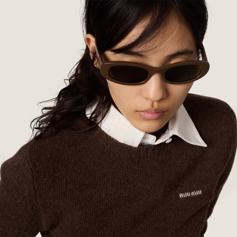 Gafas de sol de la colección Miu Miu Eyewear