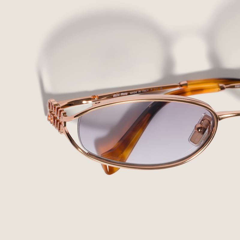 Miu Logo Sonnenbrille