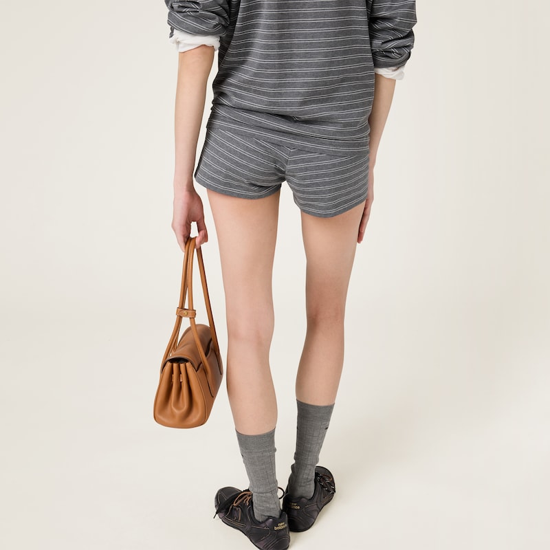 条纹平纹针织平角短裤