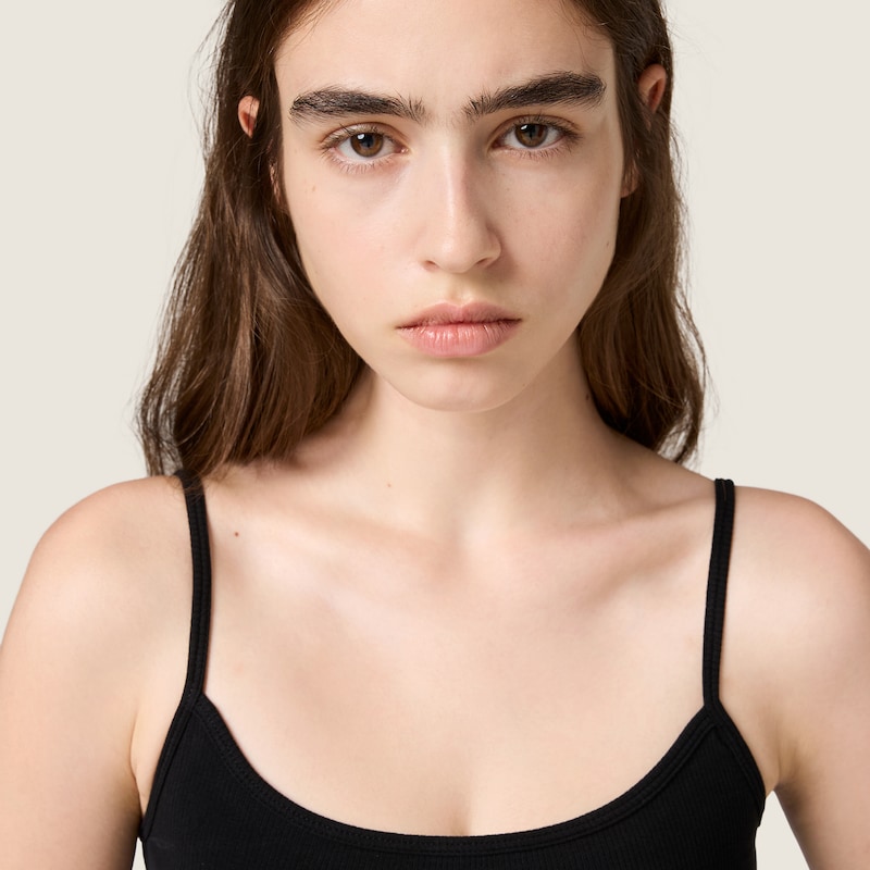 Seamless top